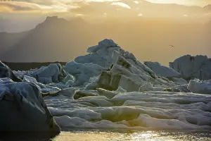 Glaciers: Calved icebergs, glacial lake, Jokularson