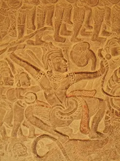 Khmer: Cambodia - Bas-reliefs at the east side of the