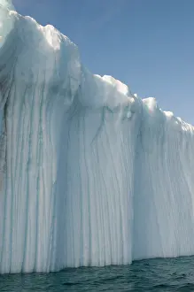 Disko: Canada, Baffin island, Striated surface