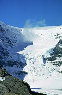 Cirque: CANADA - DOME GLACIER showing icefall / snowfall