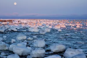 Moonrise: Canada, Hudson Bay. Sunset and full moon