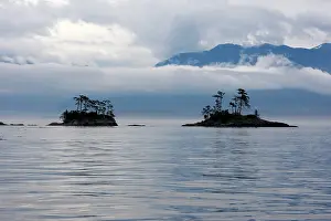 Opposite: Canada - Islands in British Colombia North East