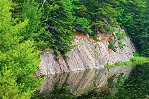 Killarney: Canada, Ontario, Killarney District. Granite