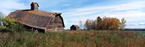 Obsolete: Canada, Prairie Province, An abandoned bar
