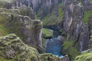 Stein: Canyon Fjadrargljufur - Iceland