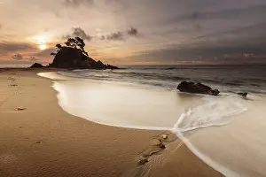 Sergio Arias: Cap Roig beach at sunrise