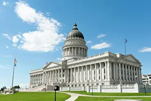 Landmarks: Capitol, Supreme Court and Parliament, Capitol Hill