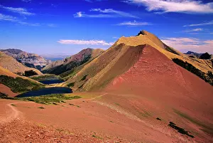 Waterton: Carthew Pass in Waterton Lakes National