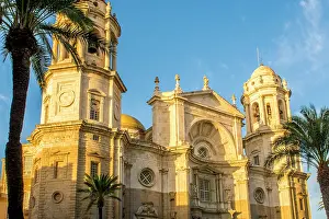 Religion: Catedral de la Santa Cruz (Cathedral of the Holy Cross)