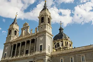 Church: Cathedral of Saint Mary the Royal of the Almudena (Almudena
