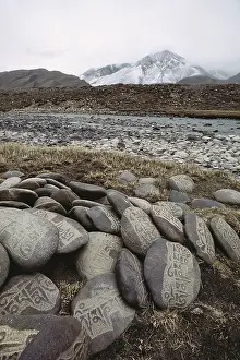 Text: Central Tibet, Prayer stones (Large format