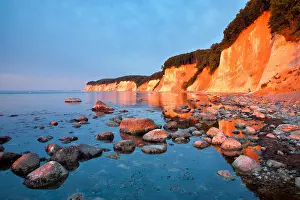 Jasmund: Chalk cliffs at the Baltic Sea shine in the first