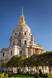 Napoleon: Chapel Saint Louis des Invalides, burial