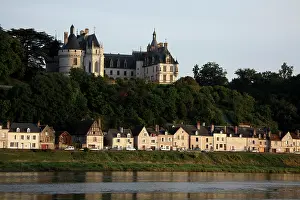 Yuanyue: Chateau de Chaumont-Sur-Loire with River