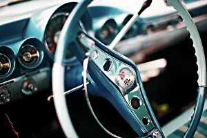Vehicle: Chevrolet Impala Sedan 1960, cockpit, vintage car, U