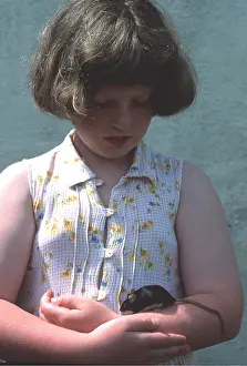 Owner: child with pet MOUSE