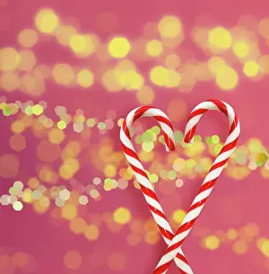 Canes: Christmas candy cane