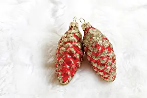 Blankets: Christmas decoration, fir cones on fur blanket