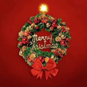 Wreaths: Christmas Wreath
