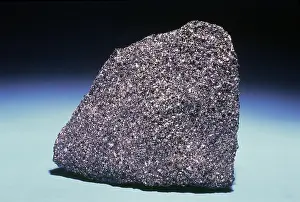Granular: Chromite from Nye, Montana