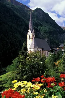 Spire: Church of Heilegenblut, Austria