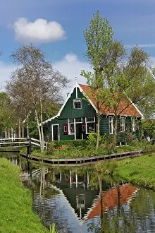 Schans: Classic Dutch homes, Zaanse Schans, Holland