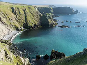 Bluff: The cliffs between Dale and Huxter close