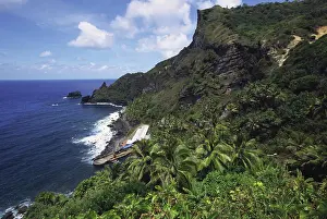 Photographer: Coastline, Pitcairn Island
