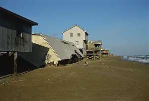 Collapse: Collapsed Cottage Due to Erosion, NC
