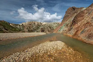 Rhyolite: Colored rhyolite mountains, river Jnkulgilskvisl