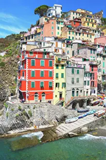 Incidental: Colorful village, Riomaggiore, Cinque Terre, Liguria
