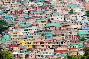 Built: Colourful houses, slum Jalousie, P&, x9d29;onville