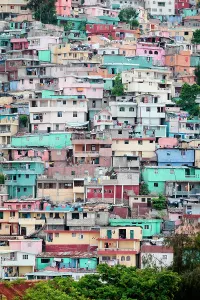 Built: Colourful houses, slum Jalousie, P&, x9d29;onville