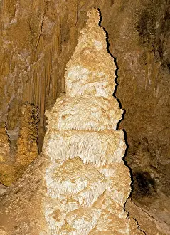 Guadalupe: Column Formation in Carlsbad Caverns