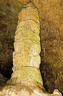 Guadalupe: Column Formation in Carlsbad Caverns