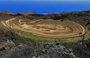 Hierro: Construction of the upper water tank (year 2010)