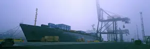 Docks: Container ship - At dock