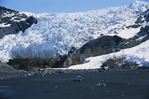 Debris: Coxe Glacier