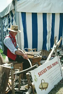 Crafts: Crafts - Trug basket maker
