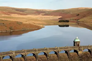 Reservoirs: Craig Goch Dam - close up showing tower and arches