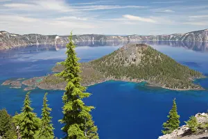 Wizard: Crater Lake showing Wizard Island (volcanic cone)