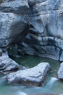 Maligne: Creek in the Maligne Canyon