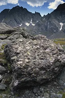 Matrix: Crestone Conglomerate