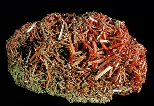Monoclinic: Crocoite