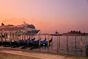 Marco: Cruise Ship and Gondolas near entrance of