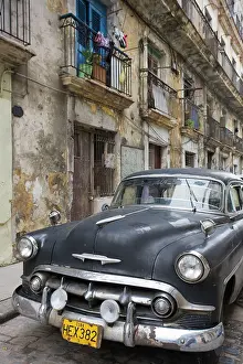 1950s: Cuba - US cars and road cruisers from the 1950s