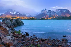 Turqoise: Cuernos del Paine - mountain scenery encompassing