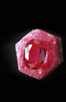 Oxide: Cut & uncut ruby