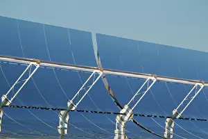 Collectors: Cylindrical Parabolic Collectors - generating energy