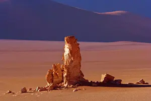 4300: Dali Rocks - wind and sand artfully sculpted rock